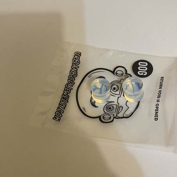 Ear Plugs - Picture 2 of 2